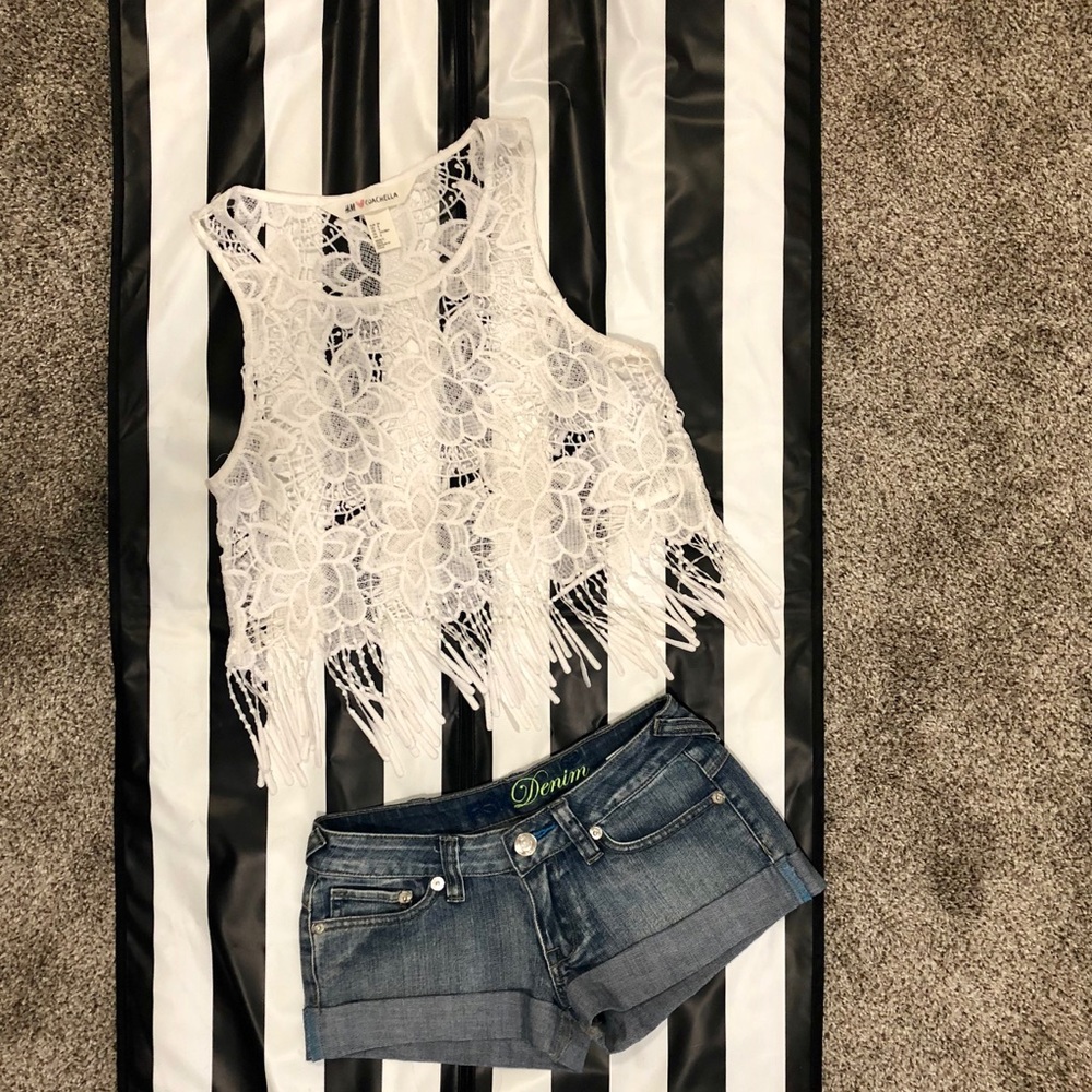 H&M’s Coachella Shirt/ Fox Shorts